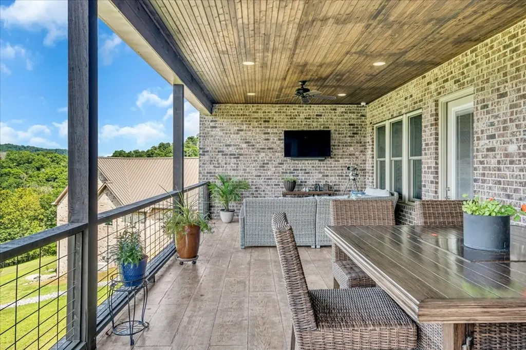 667 Rutherford Lane Smithville TN 37166