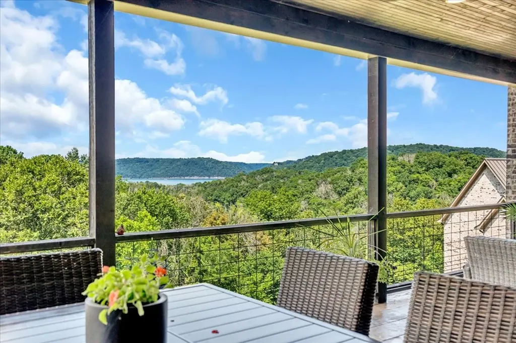 667 Rutherford Lane Smithville TN 37166