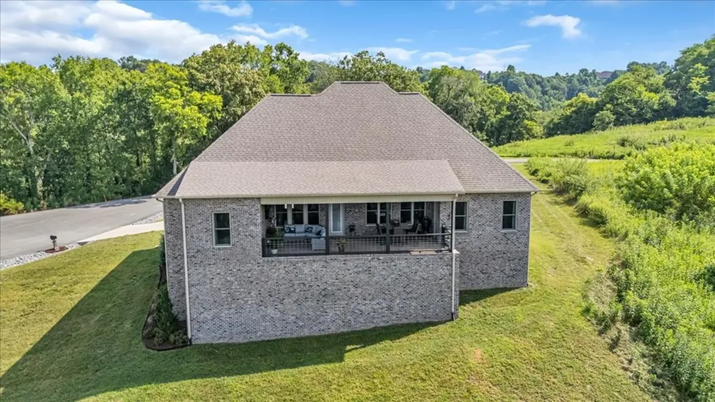 667 Rutherford Lane Smithville TN 37166