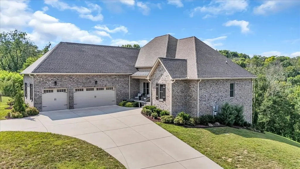 667 Rutherford Lane Smithville TN 37166