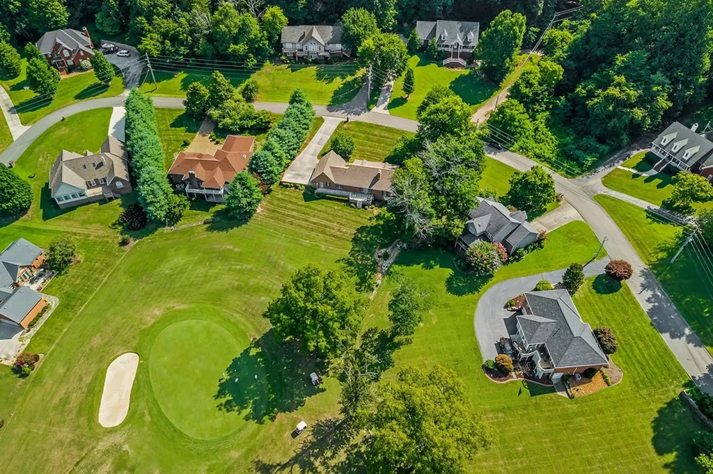 1501 N. Plantation Drive Cookeville TN 38506