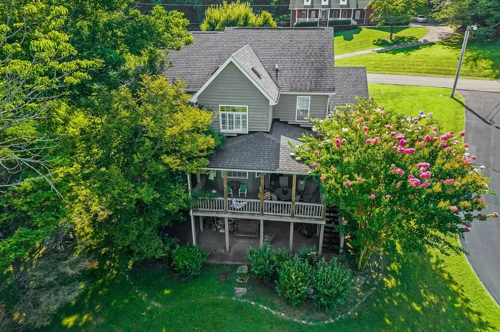 1501 N. Plantation Drive Cookeville TN 38506