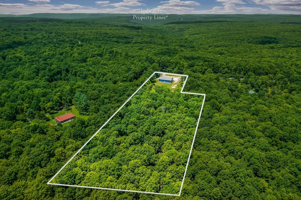 1899 Cow Pen Road Crossville TN 38571