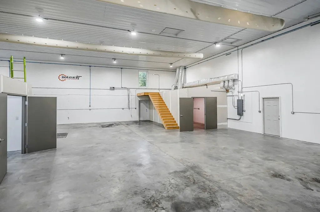 1899 Cow Pen Road Crossville TN 38571