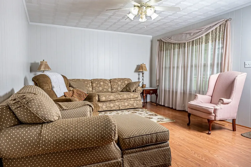 1754 Old Stover Road Monroe TN 38573