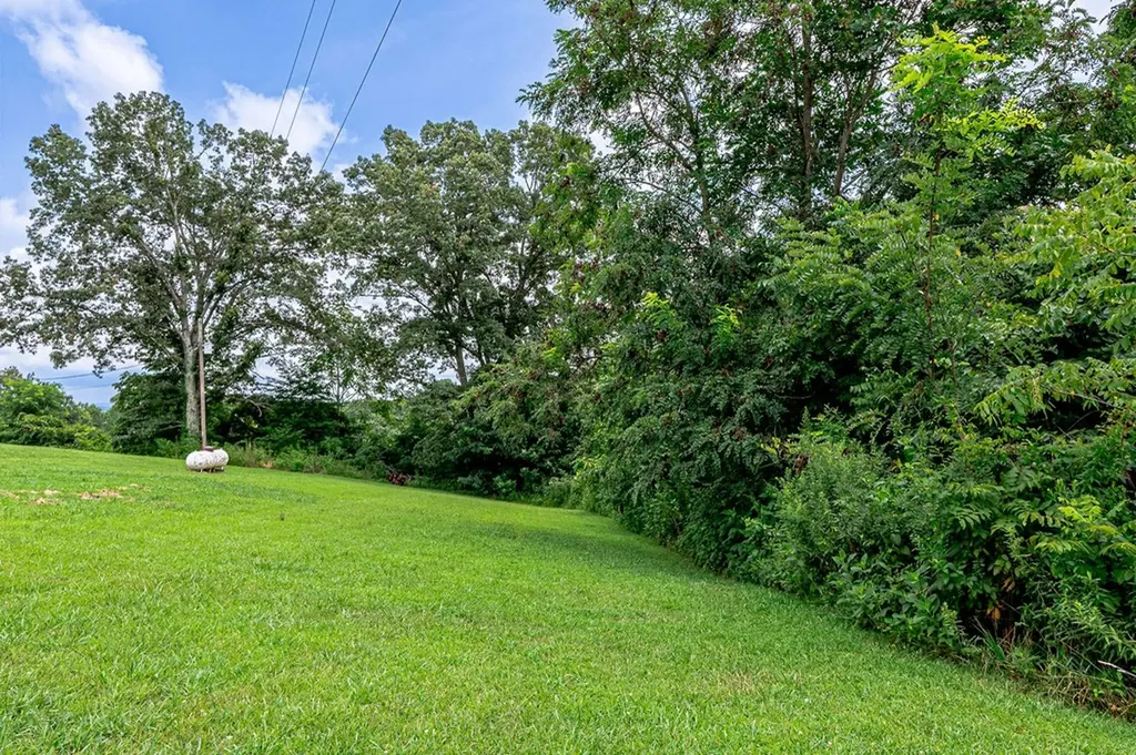 1754 Old Stover Road Monroe TN 38573