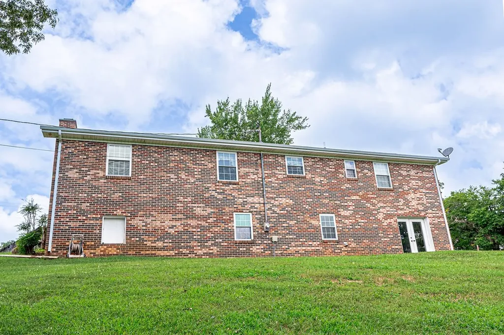 1754 Old Stover Road Monroe TN 38573