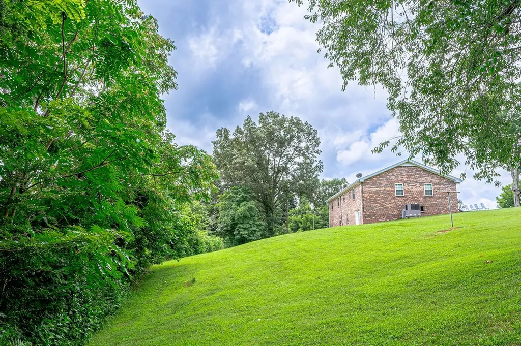 1754 Old Stover Road Monroe TN 38573