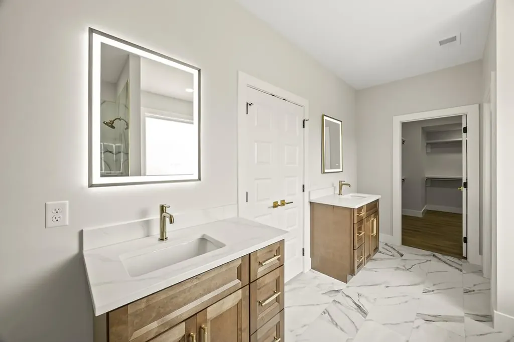 2562 Whispering Oaks Lane Cookeville TN 38502