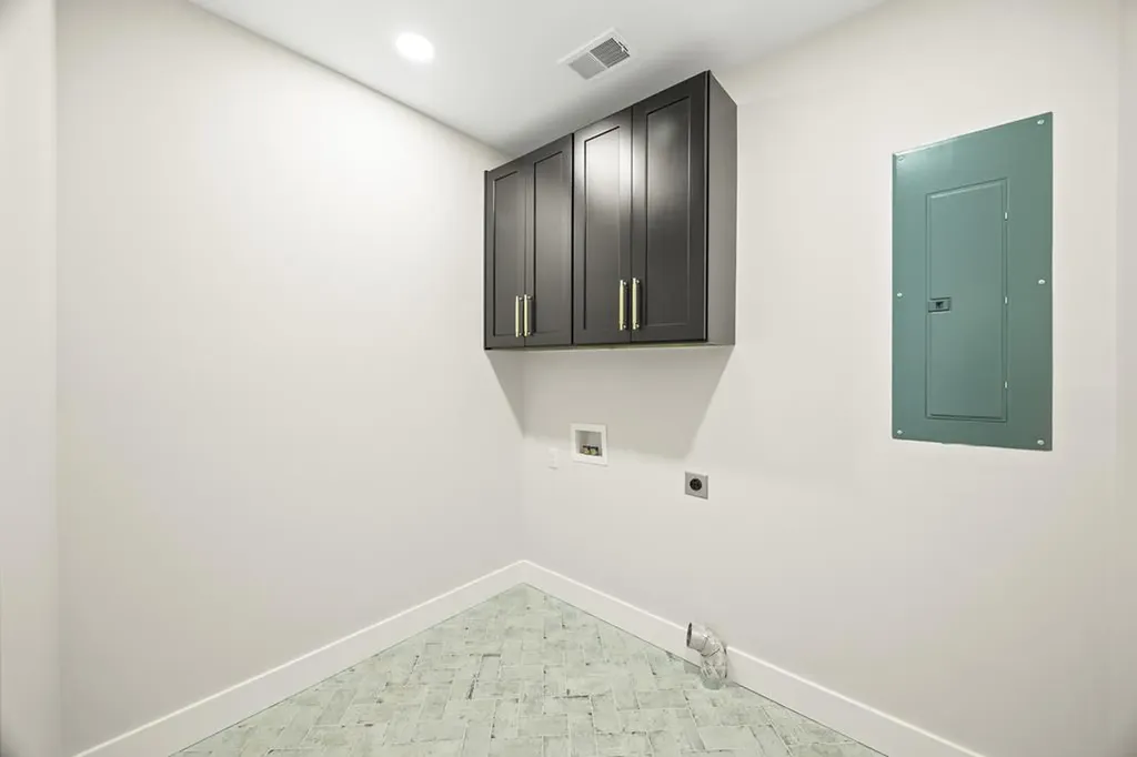 2562 Whispering Oaks Lane Cookeville TN 38502