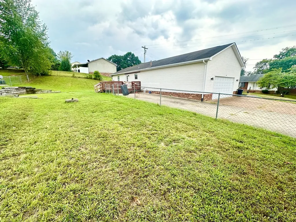 218 Cumberland Cove Drive Carthage TN 37030