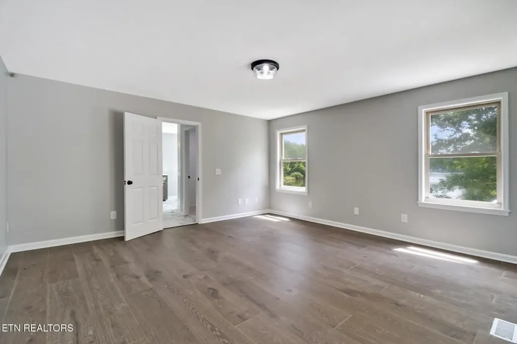 8621 Cherokee Trail Crossville TN 38572