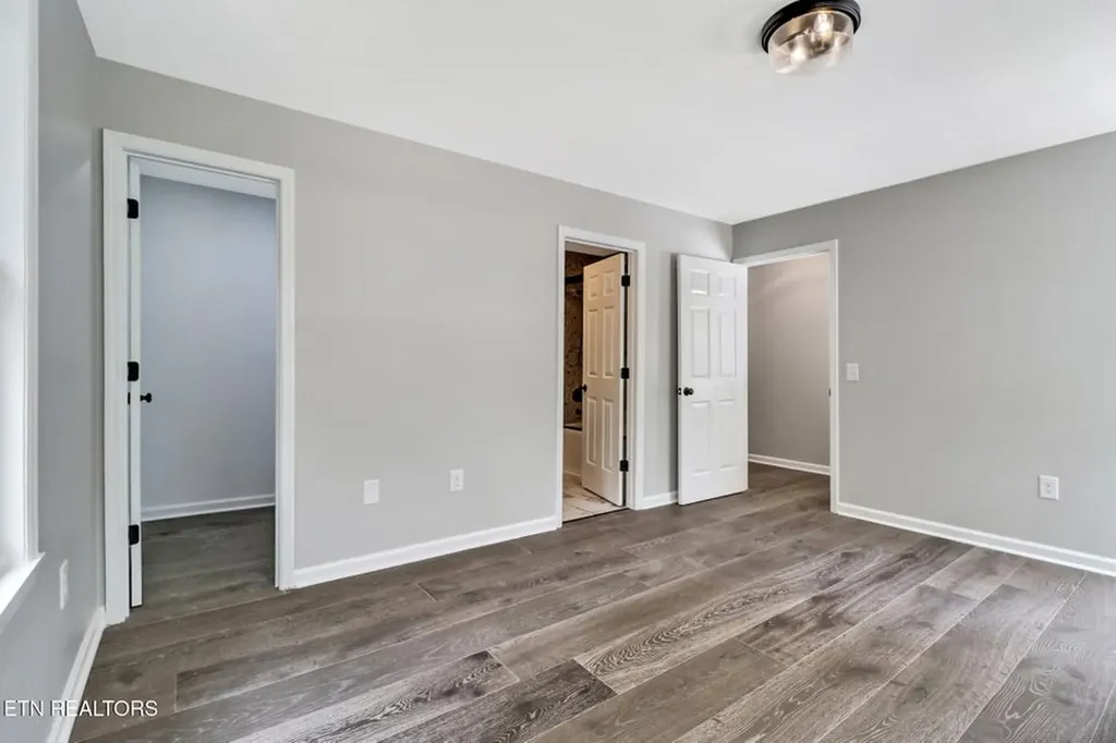 8621 Cherokee Trail Crossville TN 38572