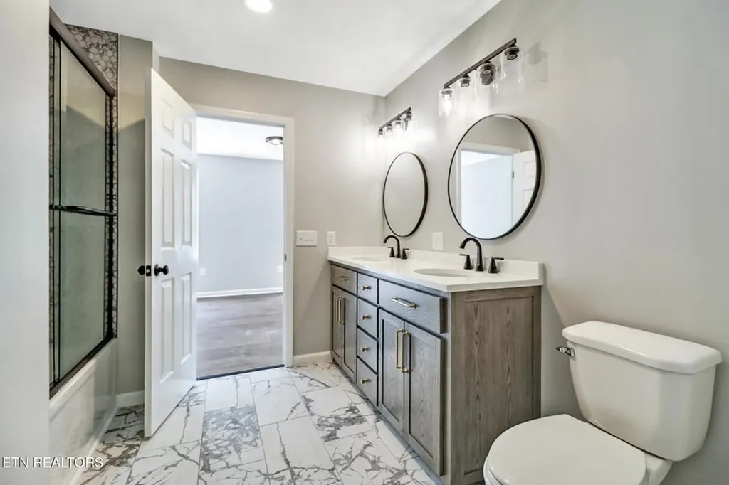 8621 Cherokee Trail Crossville TN 38572