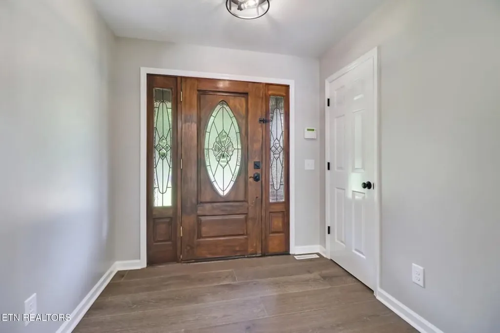 8621 Cherokee Trail Crossville TN 38572