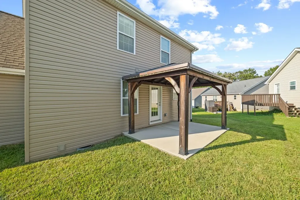 1805 Birdie Court Cookeville TN 38506