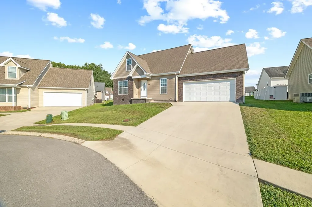 1805 Birdie Court Cookeville TN 38506