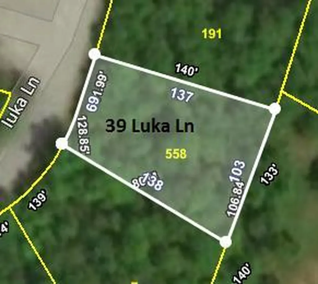39 Luka Lane Crossville TN 38572