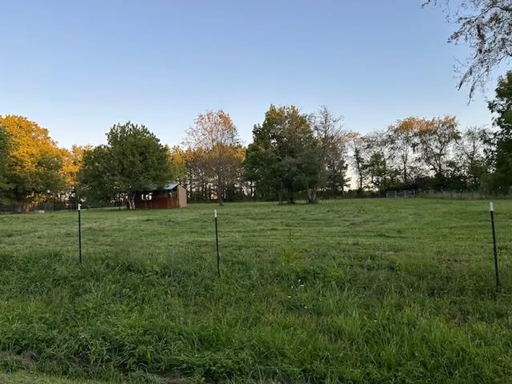 2530 Roslin Road Deer Lodge TN 37726