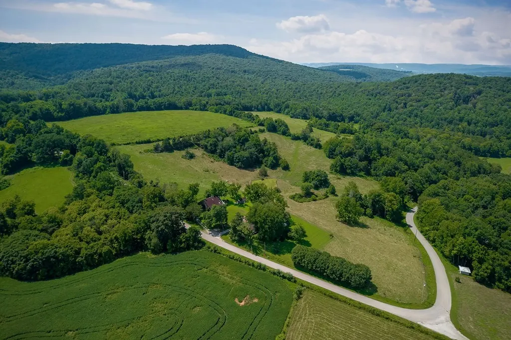 3908 Lost Creek Road Sparta TN 38583