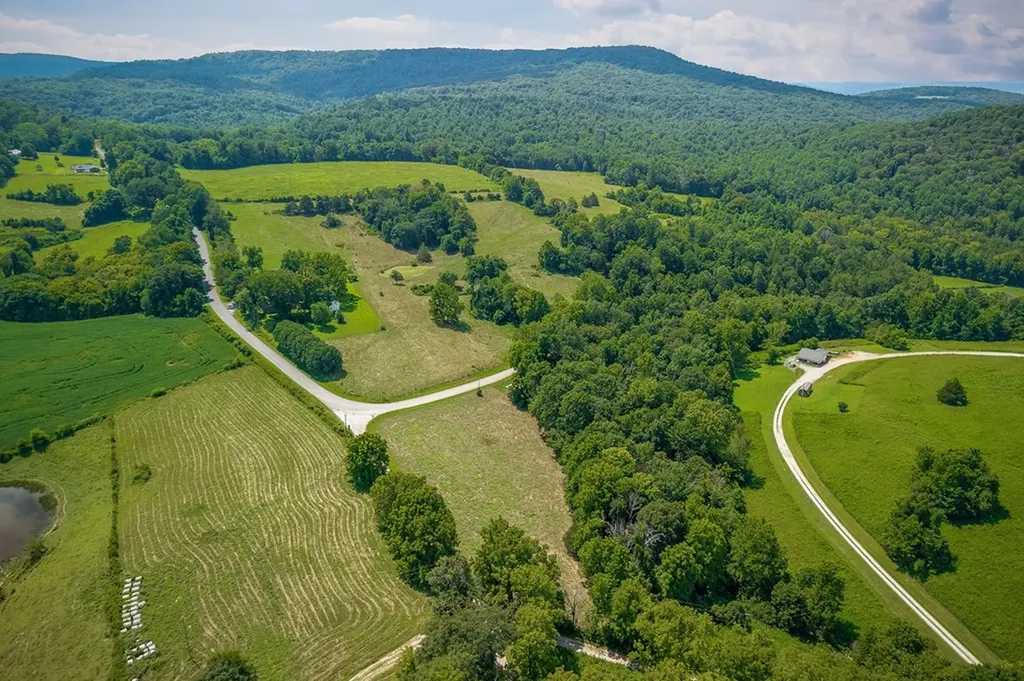 3908 Lost Creek Road Sparta TN 38583