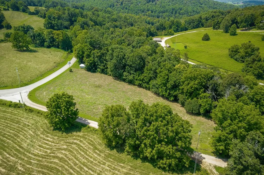 3908 Lost Creek Road Sparta TN 38583