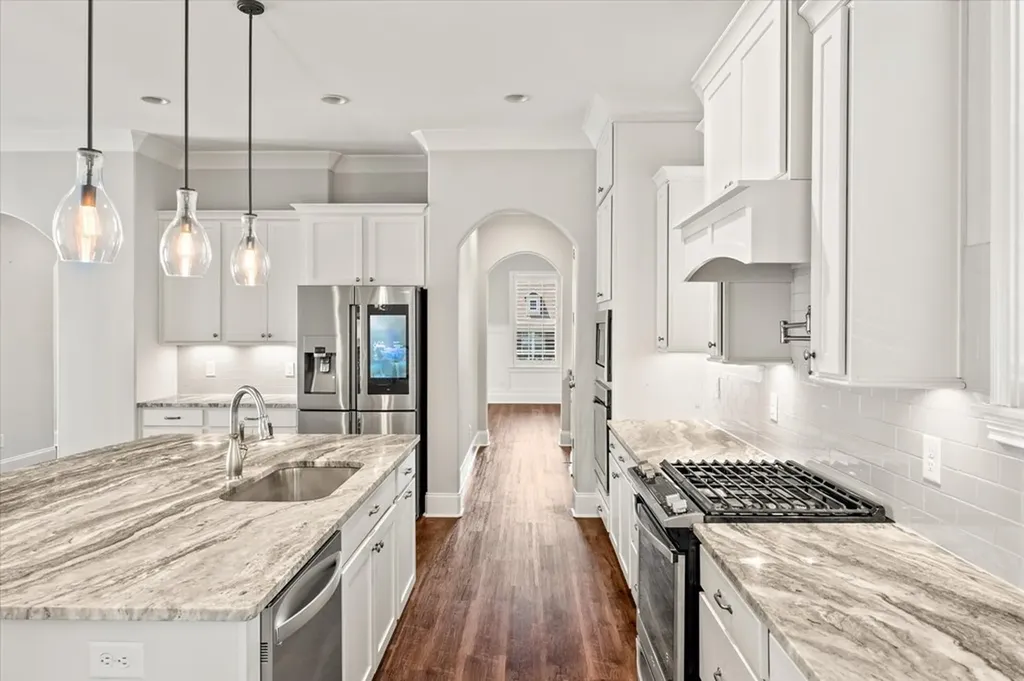 1548 Drakes Creek Hendersonville TN 37075