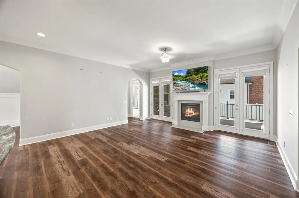 1548 Drakes Creek Hendersonville TN 37075