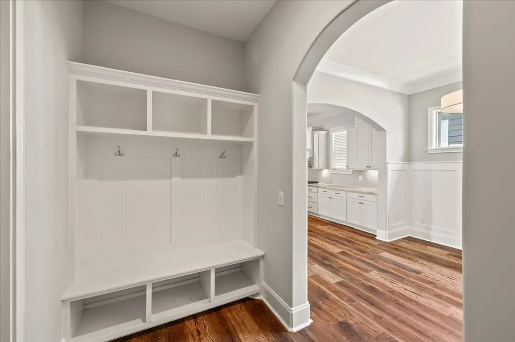 1548 Drakes Creek Hendersonville TN 37075