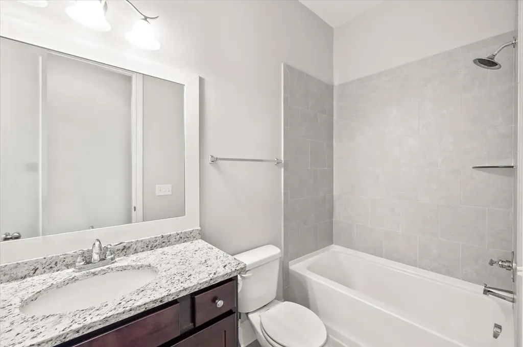 1548 Drakes Creek Hendersonville TN 37075