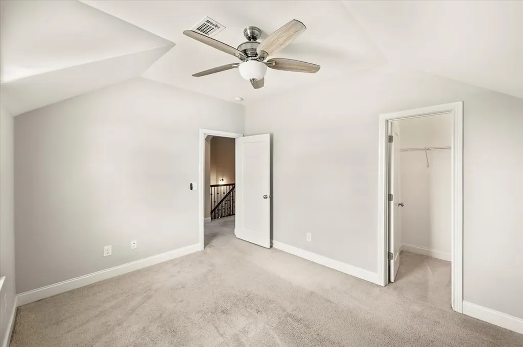 1548 Drakes Creek Hendersonville TN 37075