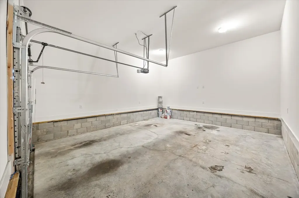 1548 Drakes Creek Hendersonville TN 37075