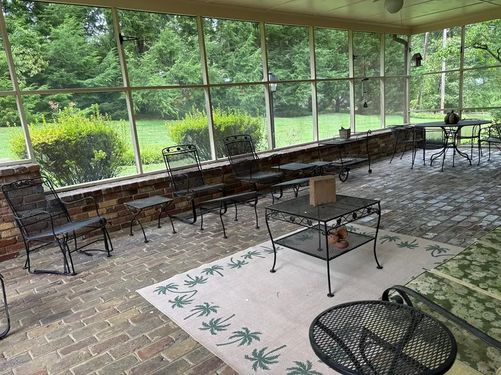 756 Brown Avenue Cookeville TN 38501