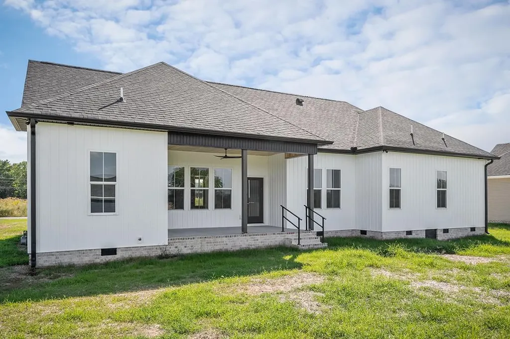 116 Dairy Barn Road Sparta TN 38583