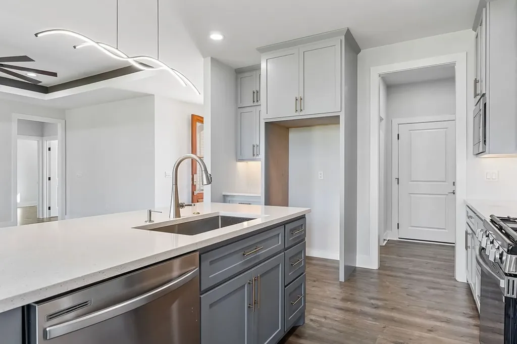 136 Dairy Barn Road Sparta TN 38583