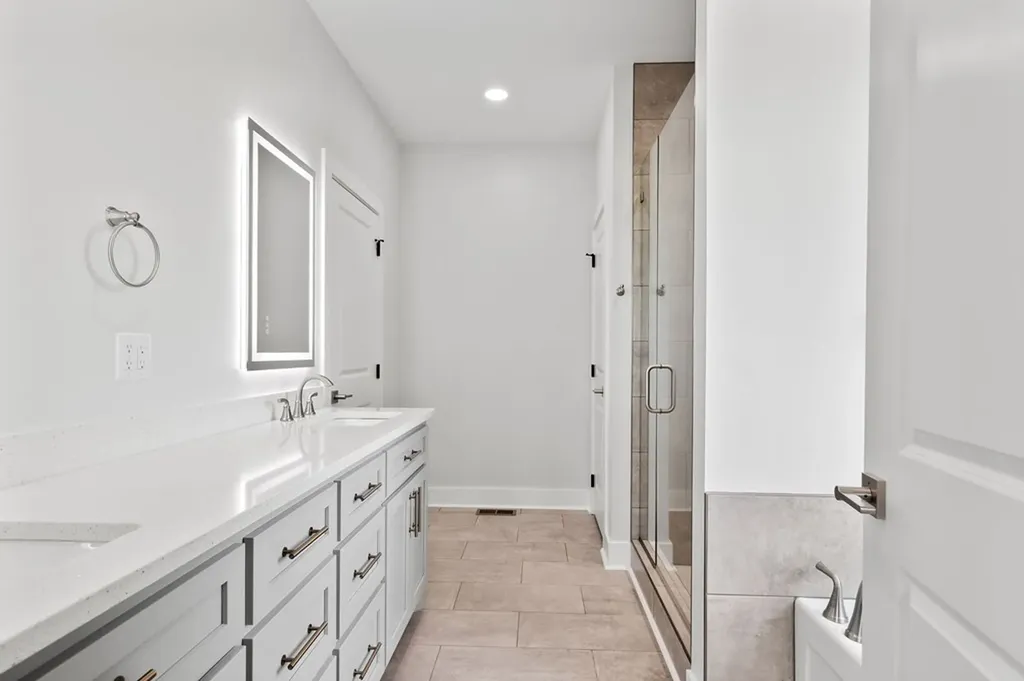 136 Dairy Barn Road Sparta TN 38583