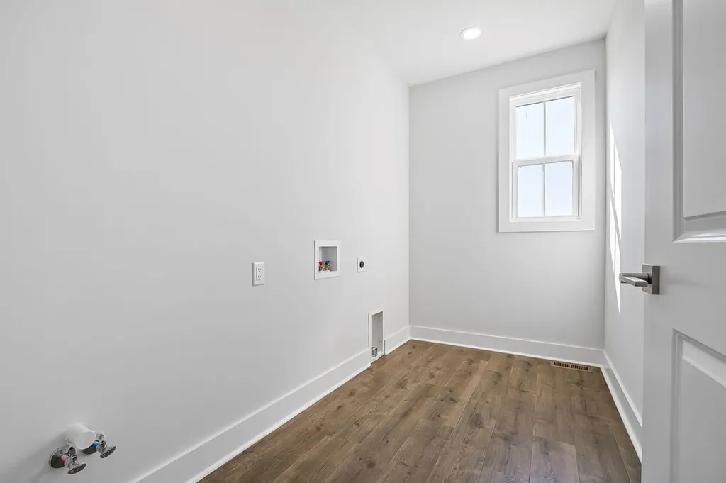 136 Dairy Barn Road Sparta TN 38583