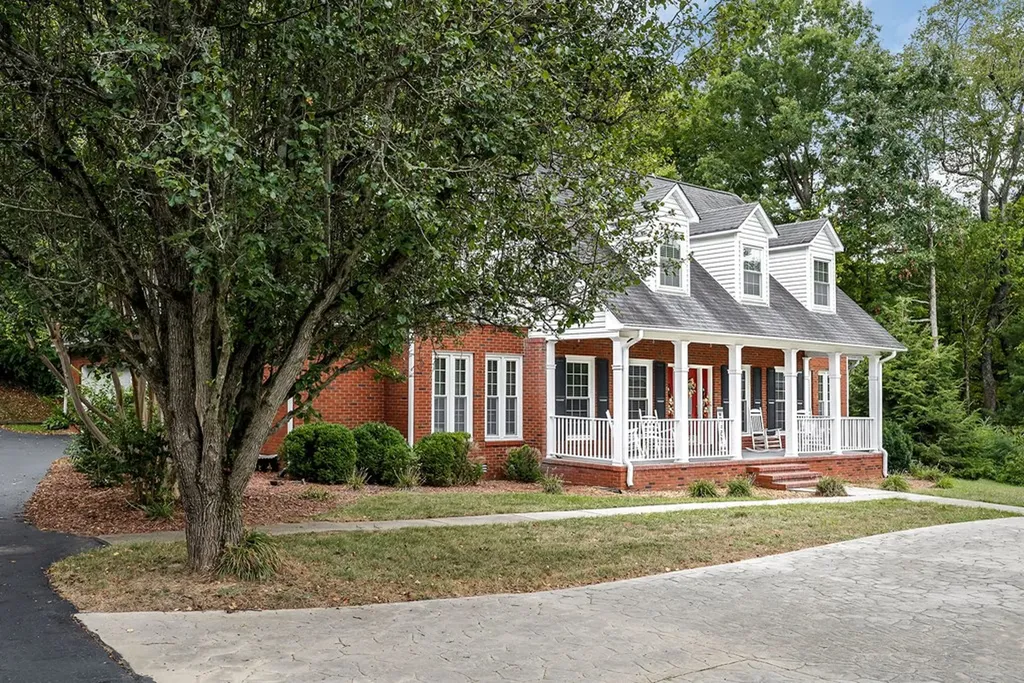 713 Russell Strausse Road Cookeville TN 38501