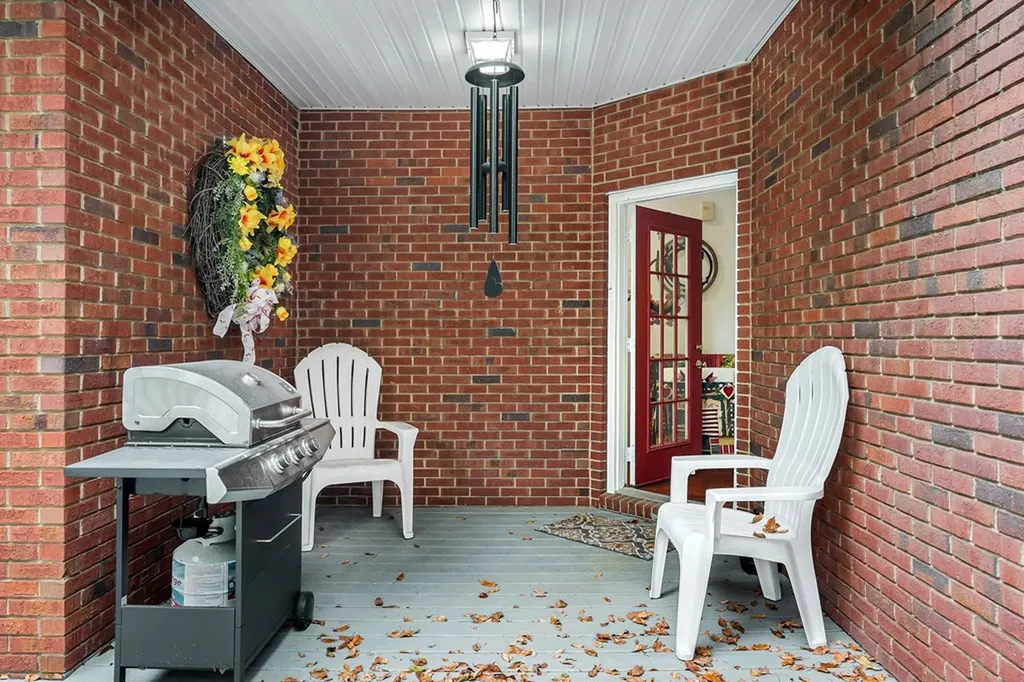 713 Russell Strausse Road Cookeville TN 38501