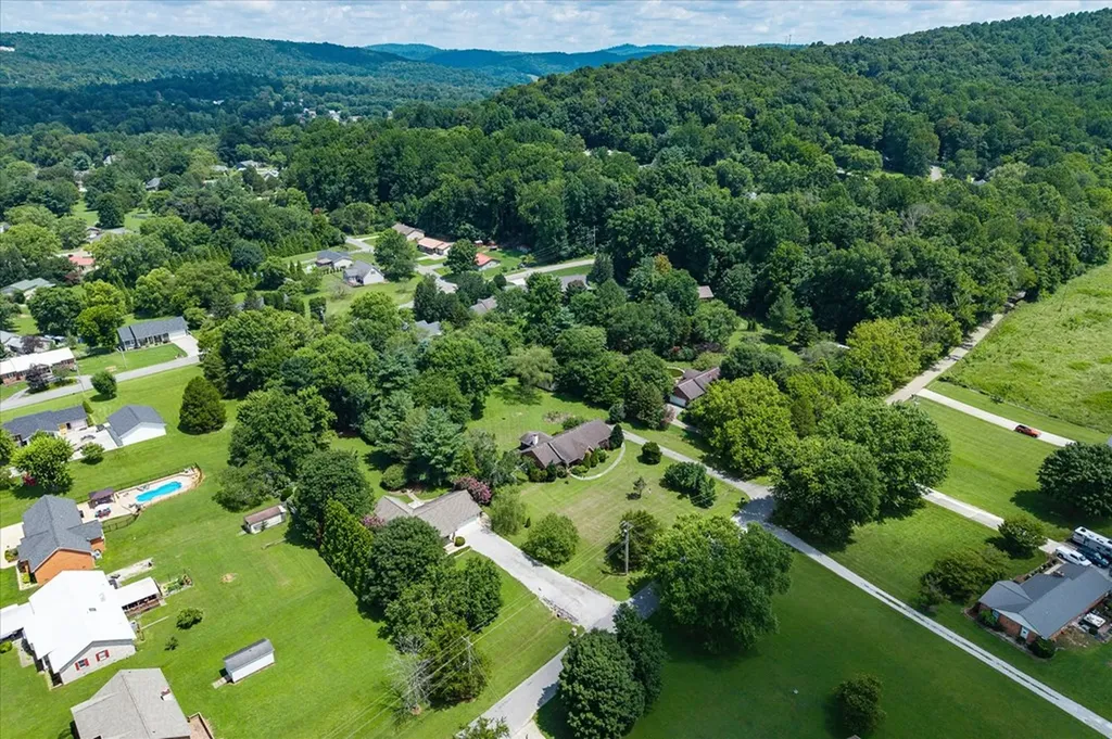 4312 Watson Road Cookeville TN 38506-6914