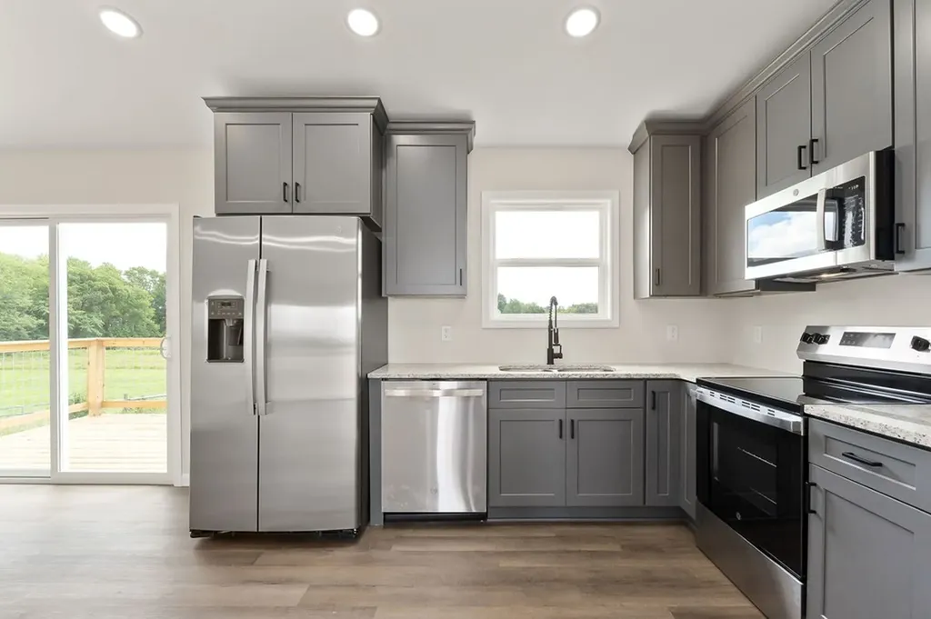 14267 Old Kentucky Road Walling TN 38587