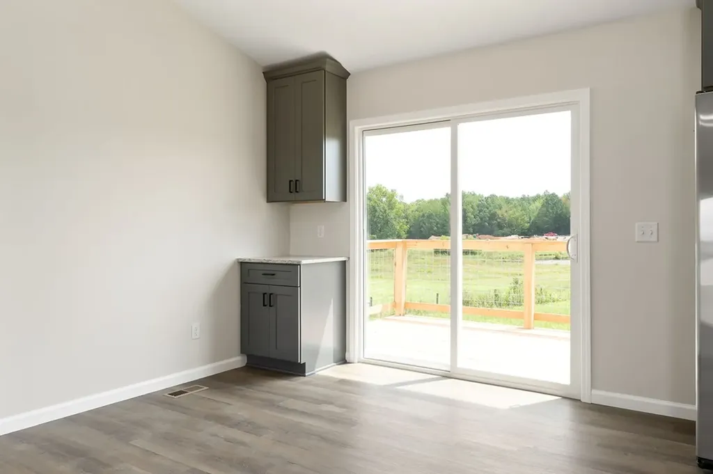 14267 Old Kentucky Road Walling TN 38587