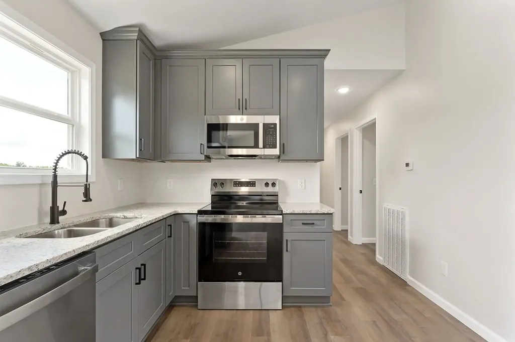 14267 Old Kentucky Road Walling TN 38587