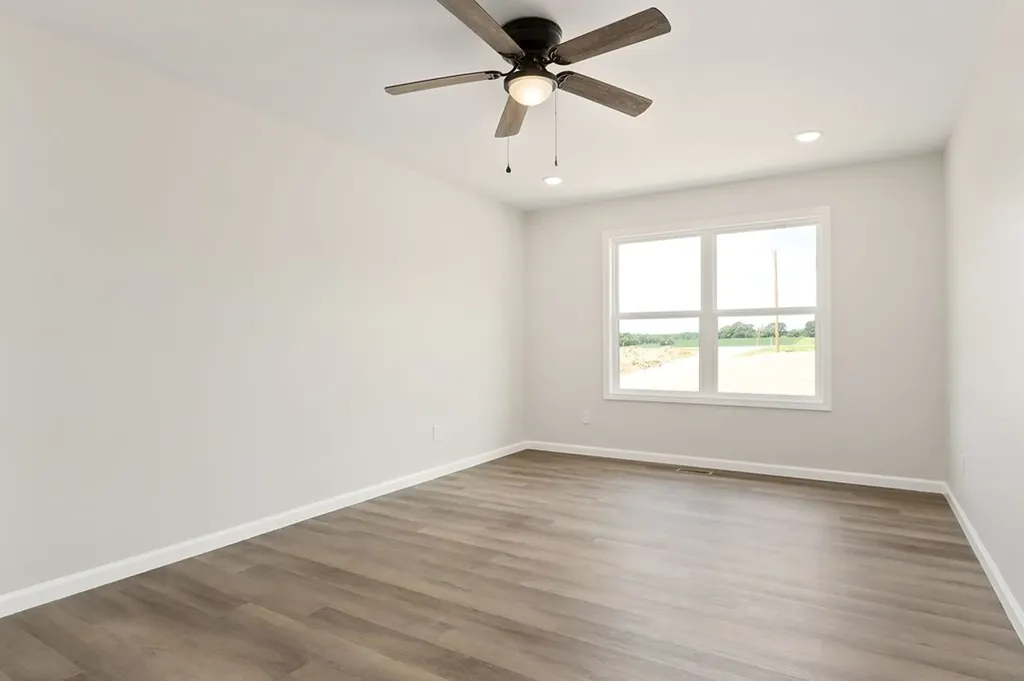 14267 Old Kentucky Road Walling TN 38587