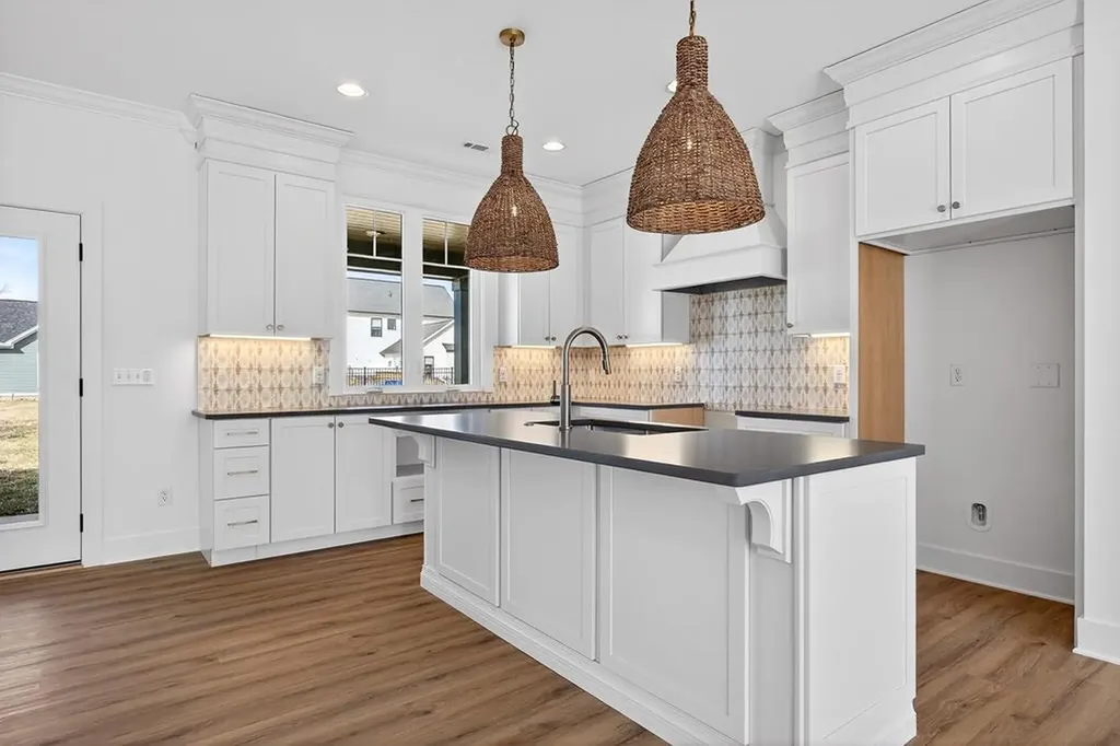 519 Cottage Way Cookeville TN 38506