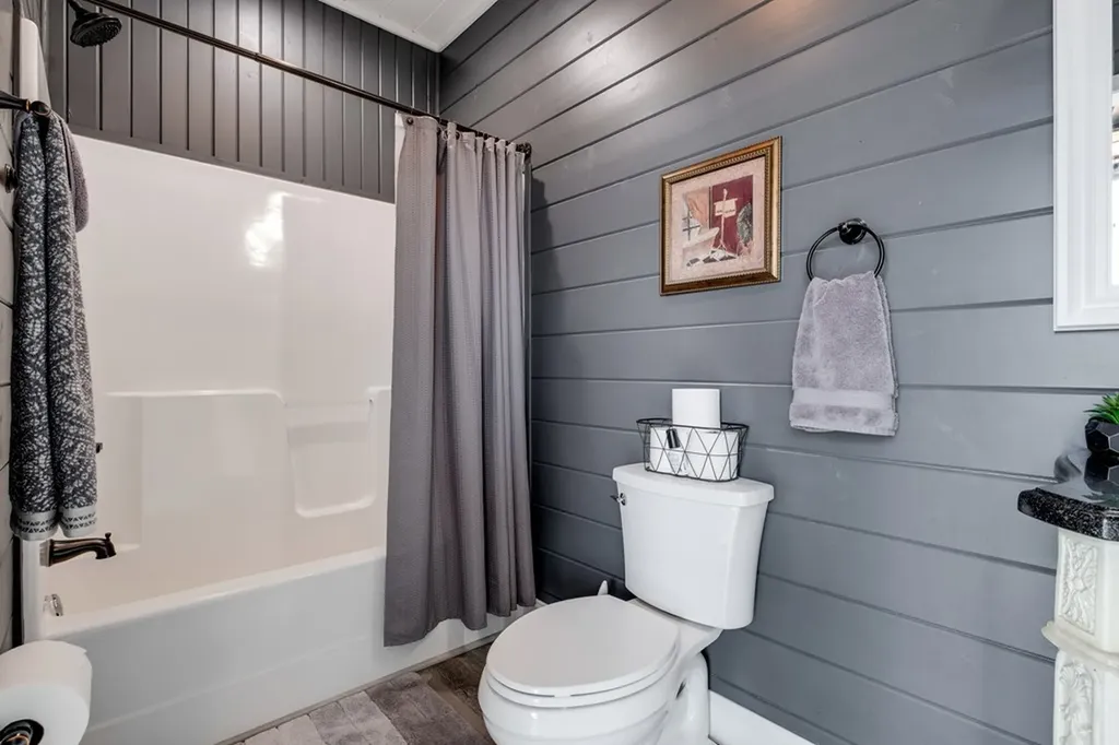 4700 Honey Creek Loop Road Robbins TN 37852