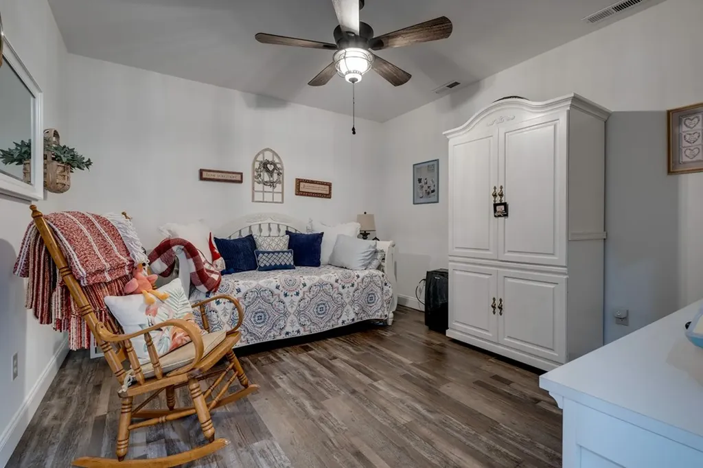 4700 Honey Creek Loop Road Robbins TN 37852