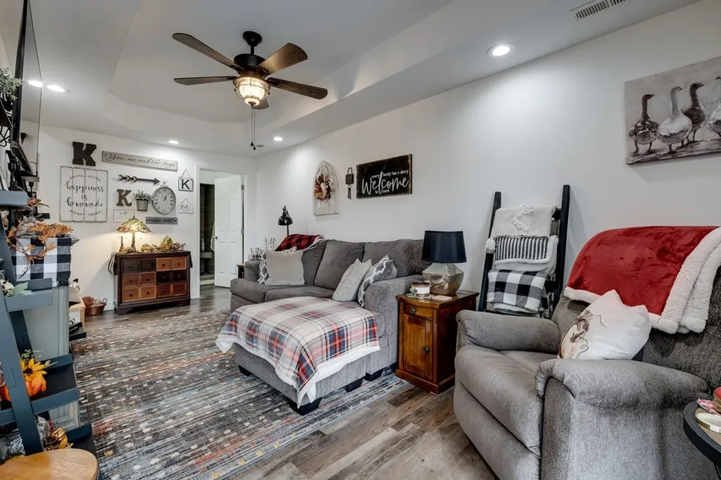 4700 Honey Creek Loop Road Robbins TN 37852