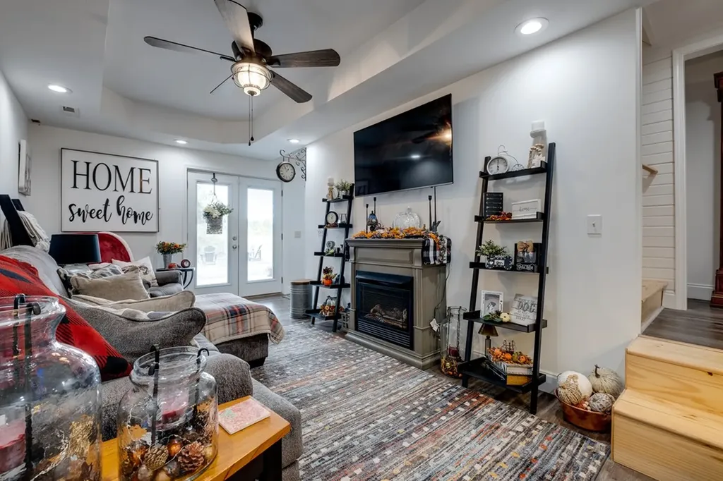 4700 Honey Creek Loop Road Robbins TN 37852