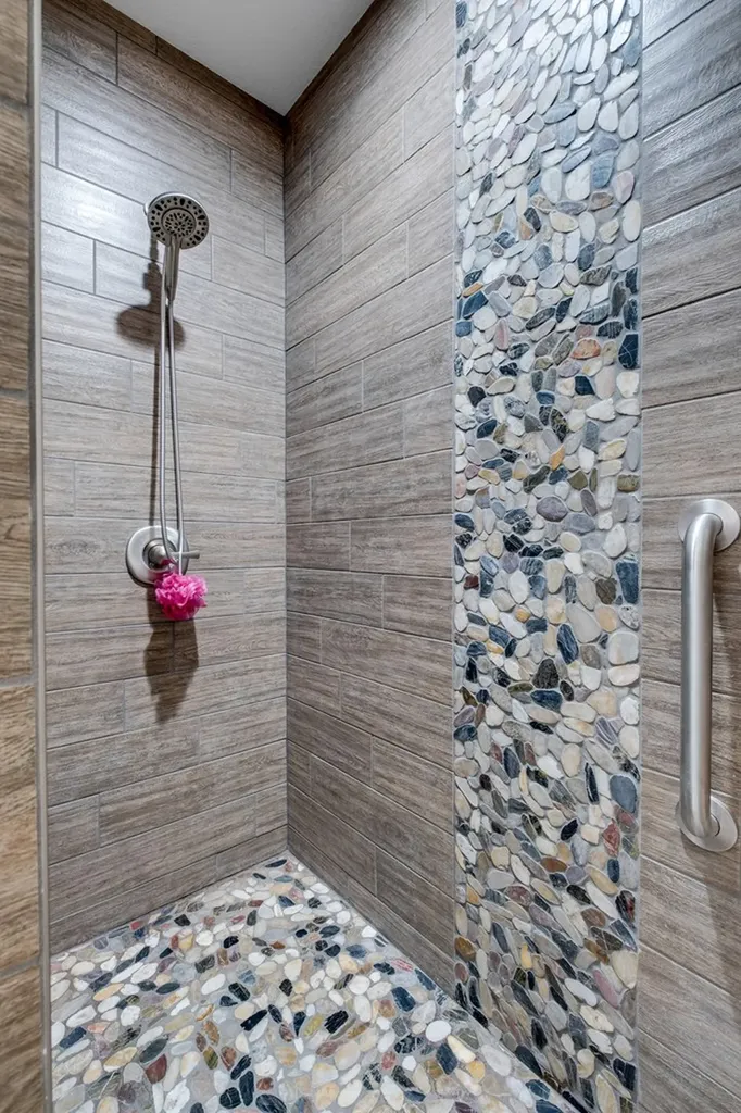 4700 Honey Creek Loop Road Robbins TN 37852